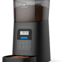 Automatic Dog Feeder 6L Auto Dry Food Dispenser for Large Breed with Lock Lid for Naughty Pet, Timed Cat Feeder Low Food LED Indication with Anti-Clog Design Up to 50 Portion & 6 Meals Daily