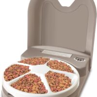 PetSafe Automatic Dog Feeder, 5 Meals, 40 oz Capacity, Plastic, for Dry Food, Multiple Pets